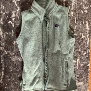 Green Patagonia vest